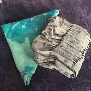 Infinity Scarves Set (Vera Wang)